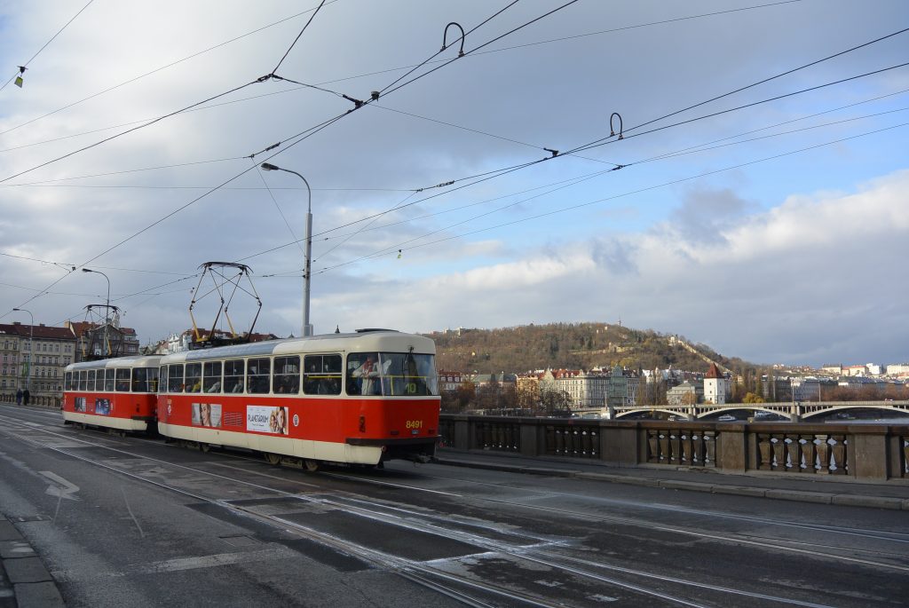 De tram in Praag